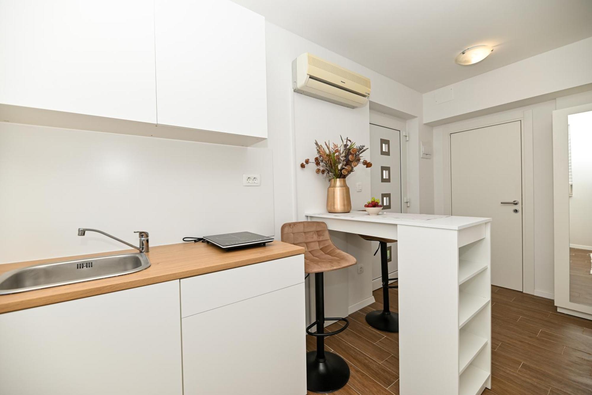 Downtown Apartments Maar Трогір Екстер'єр фото